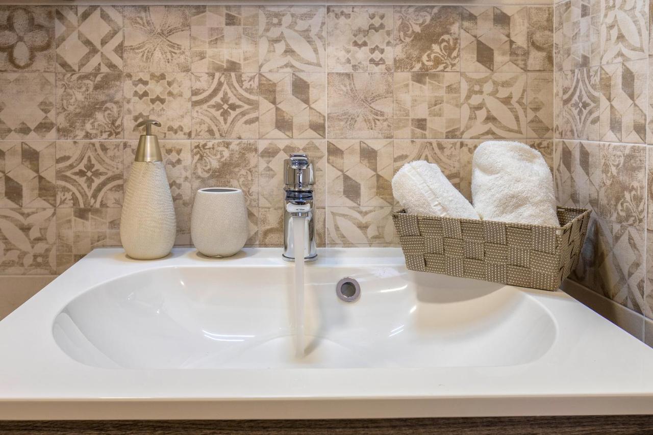 Vico Rooms Sassari Exteriör bild